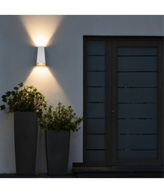 kelvo® FLUX KLV-101-0121 Φωτιστικό Τοίχου - Απλίκα LED 6W 750lm 30° AC 220-240V Αδιάβροχο IP65 Θερμό Λευκό 2700K - Bridgelux COB Chip & TÜV SÜD Driver - Λευκό Ματ - Μ5 x Π8.5 x Υ17cm - 5 Χρόνια Εγγύηση